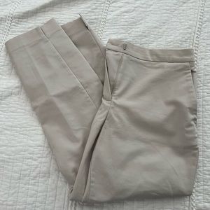 Straight leg cream colored cropped trouser. Size 6